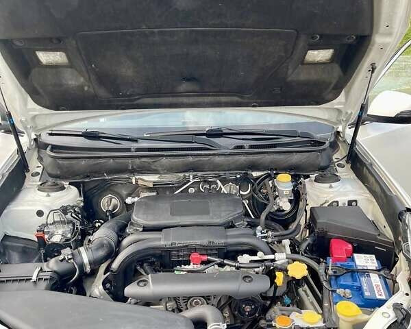 Субару Аутбек 2013 в Днепре (Днепропетровске) на Automoto.ua Белый Субару Аутбек, объемом двигателя 2.46 л и пробегом 179 тыс. км за 10100 $, фото 14 на Automoto.ua