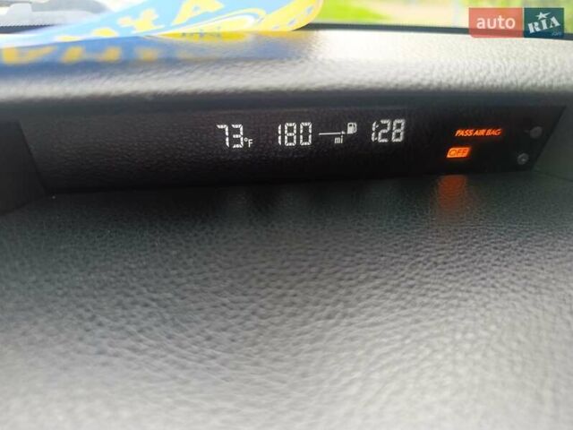 Белый Субару Аутбек, объемом двигателя 2.5 л и пробегом 265 тыс. км за 10600 $, фото 13 на Automoto.ua