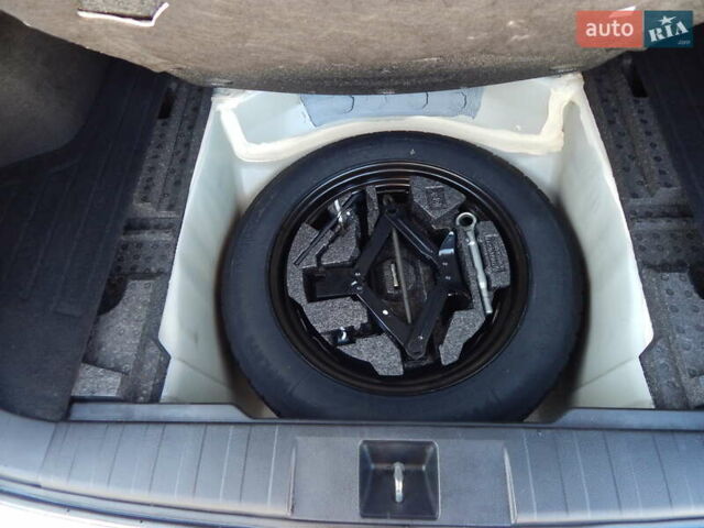 Белый Субару Аутбек, объемом двигателя 2.5 л и пробегом 240 тыс. км за 9990 $, фото 79 на Automoto.ua