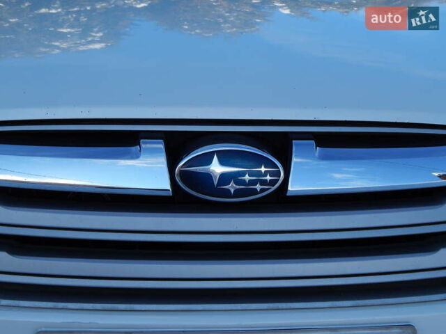 Белый Субару Аутбек, объемом двигателя 2.5 л и пробегом 240 тыс. км за 9990 $, фото 9 на Automoto.ua