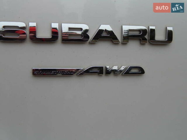 Белый Субару Аутбек, объемом двигателя 2.46 л и пробегом 240 тыс. км за 10890 $, фото 39 на Automoto.ua