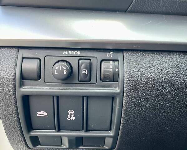 Субару Аутбек 2013 в Днепре (Днепропетровске) на Automoto.ua Белый Субару Аутбек, объемом двигателя 2.46 л и пробегом 179 тыс. км за 10100 $, фото 34 на Automoto.ua