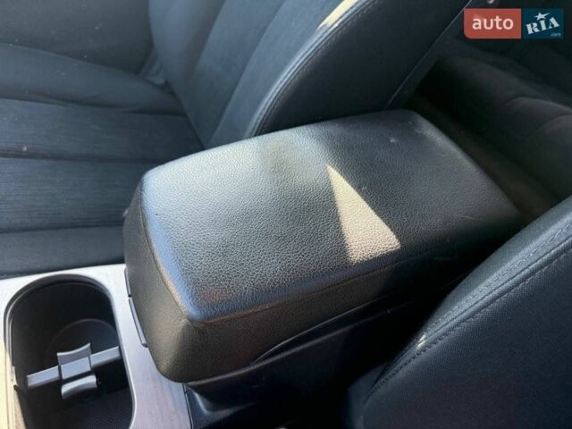 Белый Субару Аутбек, объемом двигателя 2.5 л и пробегом 222 тыс. км за 8950 $, фото 37 на Automoto.ua