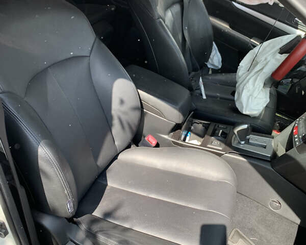 Субару Аутбек 2013 в Полтаве на Automoto.ua Белый Субару Аутбек, объемом двигателя 0 л и пробегом 110 тыс. км за 2100 $, фото 4 на Automoto.ua