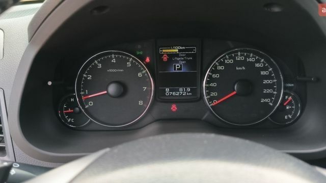 Белый Субару Аутбек, объемом двигателя 2.46 л и пробегом 76 тыс. км за 15000 $, фото 6 на Automoto.ua