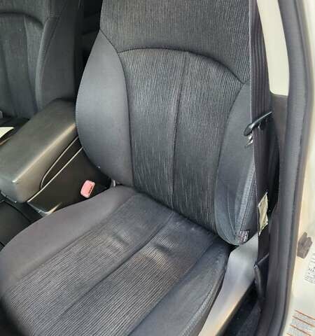 Субару Аутбек 2013 в Днепре (Днепропетровске) на Automoto.ua Белый Субару Аутбек, объемом двигателя 2.46 л и пробегом 179 тыс. км за 10100 $, фото 40 на Automoto.ua