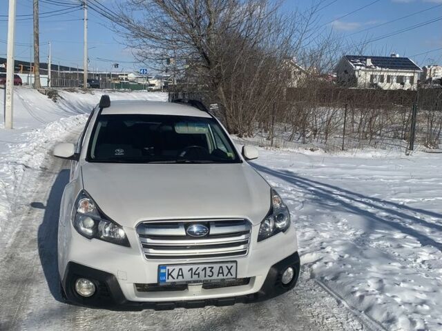 Белый Субару Аутбек, объемом двигателя 2.5 л и пробегом 170 тыс. км за 9500 $, фото 1 на Automoto.ua