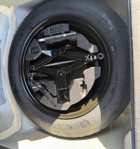 Белый Субару Аутбек, объемом двигателя 2.5 л и пробегом 222 тыс. км за 8950 $, фото 15 на Automoto.ua