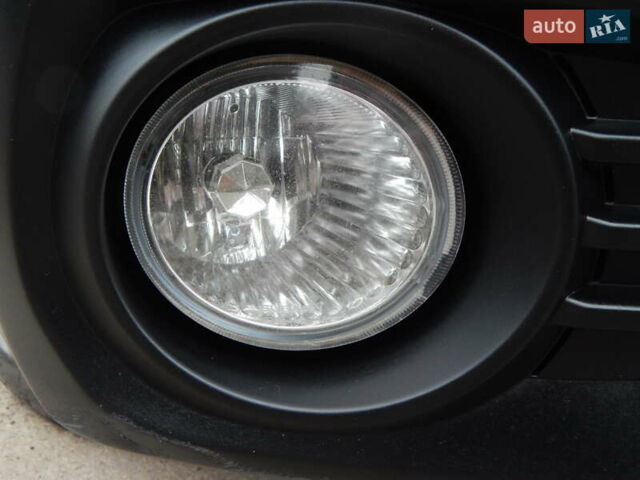 Белый Субару Аутбек, объемом двигателя 2.46 л и пробегом 240 тыс. км за 10890 $, фото 17 на Automoto.ua