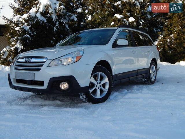 Белый Субару Аутбек, объемом двигателя 2.5 л и пробегом 240 тыс. км за 9990 $, фото 4 на Automoto.ua