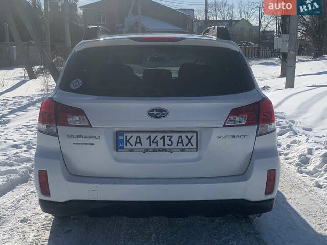 Белый Субару Аутбек, объемом двигателя 2.5 л и пробегом 246 тыс. км за 9500 $, фото 11 на Automoto.ua