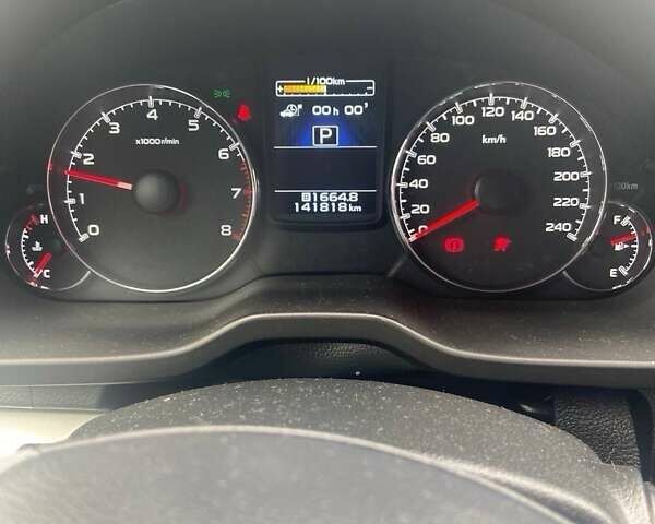 Білий Субару Аутбек, об'ємом двигуна 2.46 л та пробігом 154 тис. км за 11900 $, фото 1 на Automoto.ua