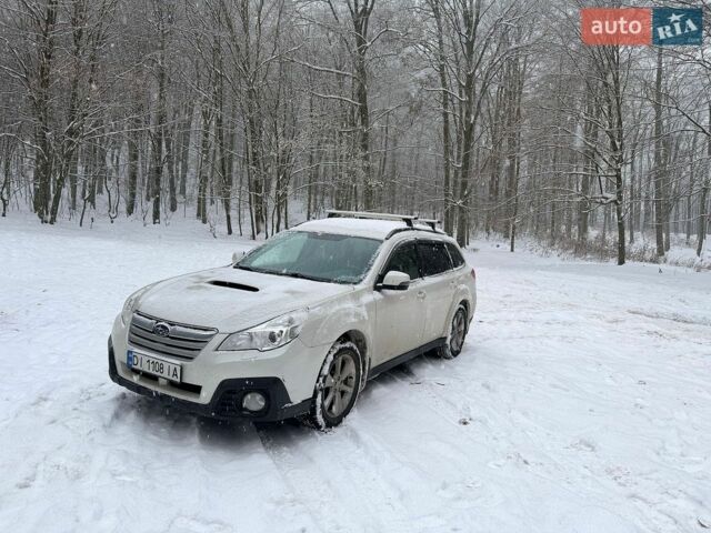 Білий Субару Аутбек, об'ємом двигуна 2 л та пробігом 198 тис. км за 10000 $, фото 3 на Automoto.ua