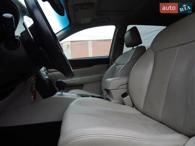 Белый Субару Аутбек, объемом двигателя 2.46 л и пробегом 240 тыс. км за 10890 $, фото 62 на Automoto.ua