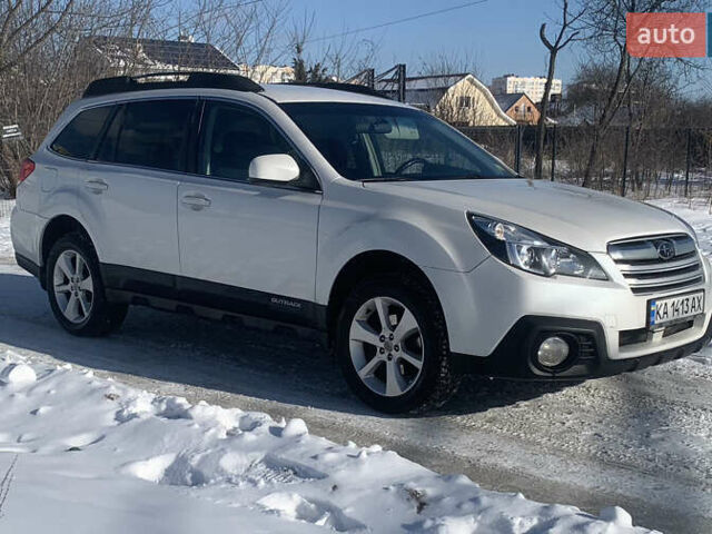 Белый Субару Аутбек, объемом двигателя 2.5 л и пробегом 246 тыс. км за 9500 $, фото 7 на Automoto.ua