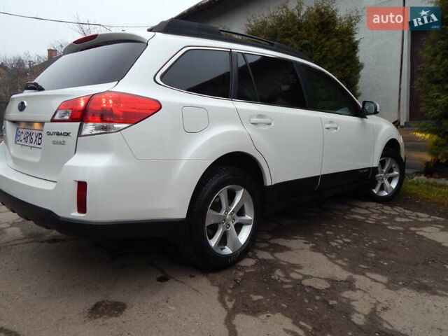 Белый Субару Аутбек, объемом двигателя 2.46 л и пробегом 240 тыс. км за 10890 $, фото 44 на Automoto.ua