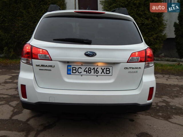 Белый Субару Аутбек, объемом двигателя 2.46 л и пробегом 240 тыс. км за 10890 $, фото 40 на Automoto.ua