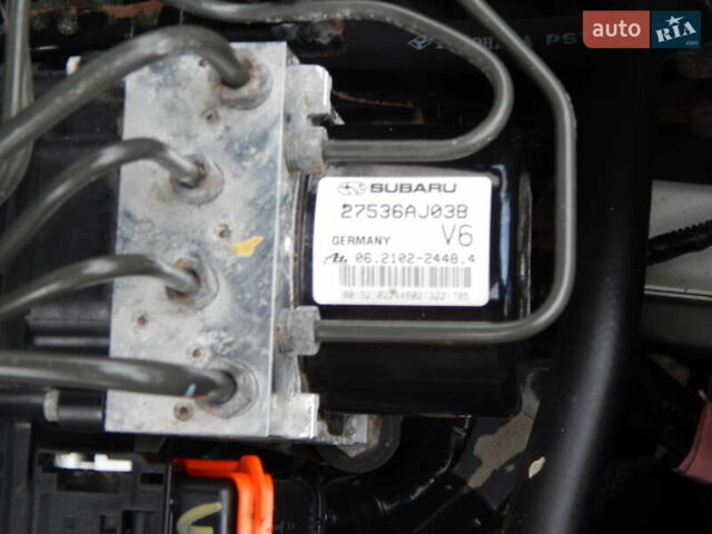 Белый Субару Аутбек, объемом двигателя 2.46 л и пробегом 240 тыс. км за 10890 $, фото 33 на Automoto.ua