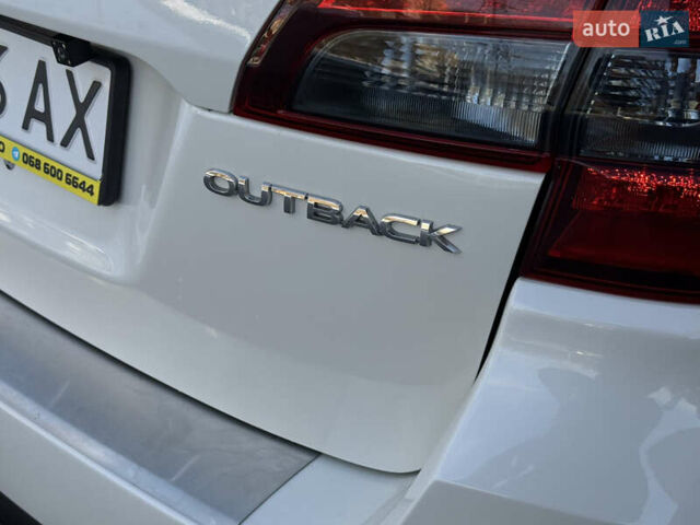 Белый Субару Аутбек, объемом двигателя 2.46 л и пробегом 191 тыс. км за 11499 $, фото 32 на Automoto.ua