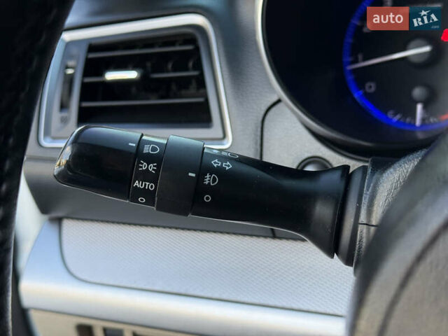 Белый Субару Аутбек, объемом двигателя 2.46 л и пробегом 191 тыс. км за 11499 $, фото 51 на Automoto.ua