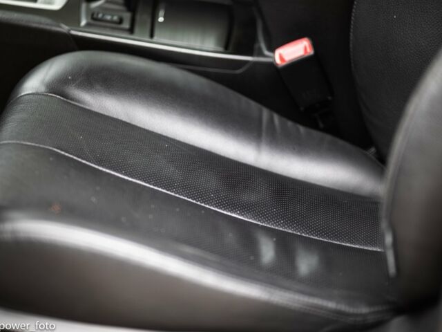 Белый Субару Аутбек, объемом двигателя 2.5 л и пробегом 120 тыс. км за 13200 $, фото 12 на Automoto.ua