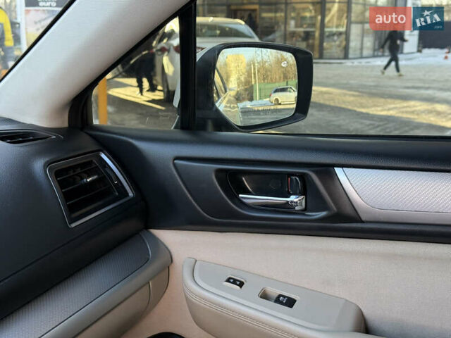 Белый Субару Аутбек, объемом двигателя 2.46 л и пробегом 191 тыс. км за 11499 $, фото 55 на Automoto.ua