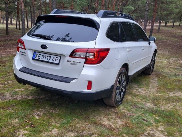Білий Субару Аутбек, об'ємом двигуна 2.5 л та пробігом 178 тис. км за 13200 $, фото 2 на Automoto.ua