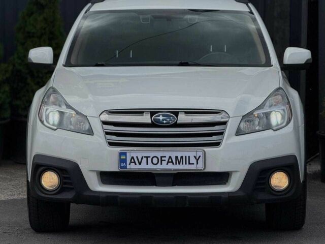 Білий Субару Аутбек, об'ємом двигуна 2.5 л та пробігом 380 тис. км за 11000 $, фото 6 на Automoto.ua