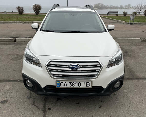 Білий Субару Аутбек, об'ємом двигуна 2.5 л та пробігом 132 тис. км за 14600 $, фото 1 на Automoto.ua
