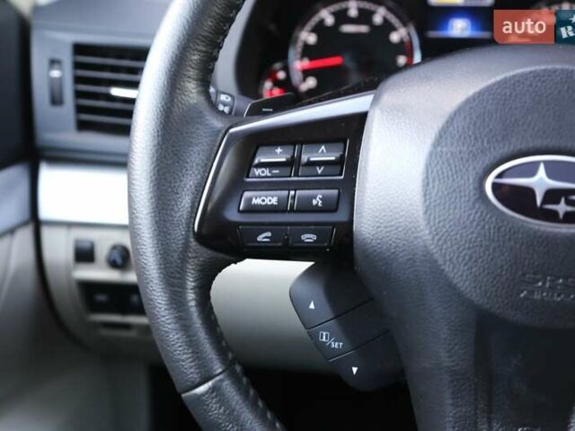 Белый Субару Аутбек, объемом двигателя 2.46 л и пробегом 57 тыс. км за 16000 $, фото 29 на Automoto.ua