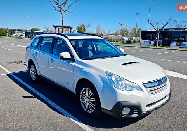 Белый Субару Аутбек, объемом двигателя 2 л и пробегом 147 тыс. км за 13000 $, фото 27 на Automoto.ua
