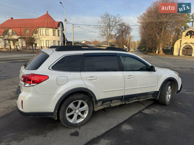 Білий Субару Аутбек, об'ємом двигуна 2.5 л та пробігом 289 тис. км за 11000 $, фото 5 на Automoto.ua