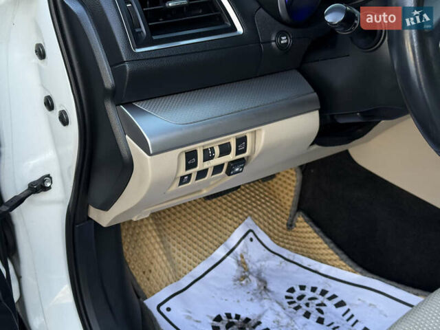 Белый Субару Аутбек, объемом двигателя 2.46 л и пробегом 191 тыс. км за 11499 $, фото 39 на Automoto.ua