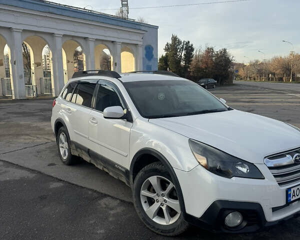 Білий Субару Аутбек, об'ємом двигуна 2.5 л та пробігом 289 тис. км за 11000 $, фото 6 на Automoto.ua