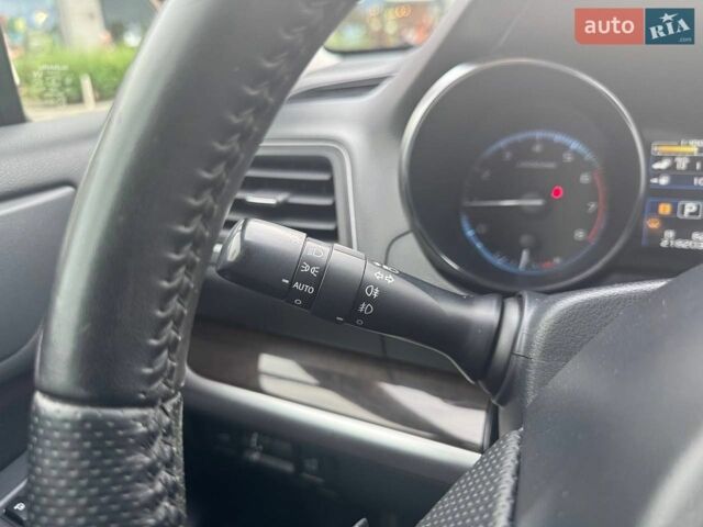 Білий Субару Аутбек, об'ємом двигуна 2.5 л та пробігом 218 тис. км за 13990 $, фото 22 на Automoto.ua