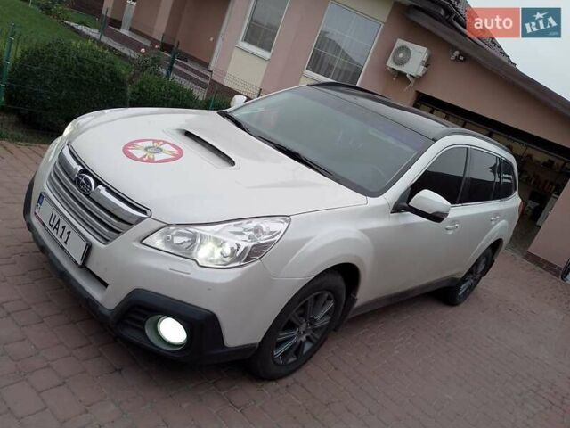 Белый Субару Аутбек, объемом двигателя 2 л и пробегом 243 тыс. км за 10500 $, фото 8 на Automoto.ua