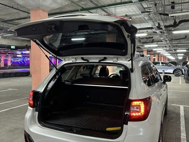 Білий Субару Аутбек, об'ємом двигуна 2.5 л та пробігом 197 тис. км за 17500 $, фото 11 на Automoto.ua