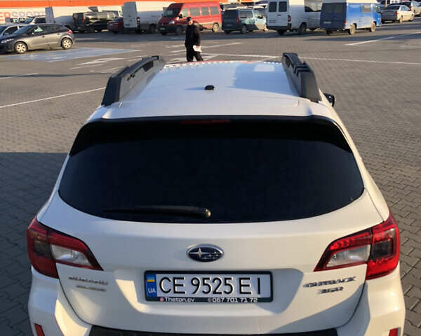 Белый Субару Аутбек, объемом двигателя 3.6 л и пробегом 155 тыс. км за 17400 $, фото 6 на Automoto.ua