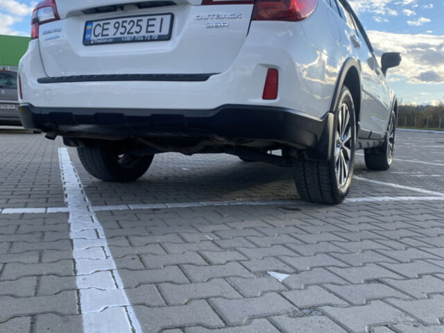 Білий Субару Аутбек, об'ємом двигуна 3.63 л та пробігом 161 тис. км за 16000 $, фото 10 на Automoto.ua