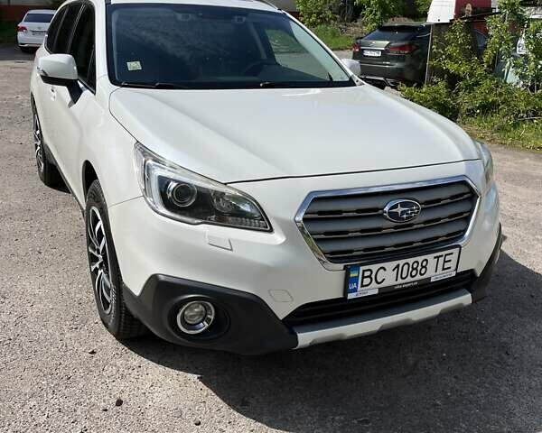 Білий Субару Аутбек, об'ємом двигуна 2 л та пробігом 346 тис. км за 11800 $, фото 8 на Automoto.ua
