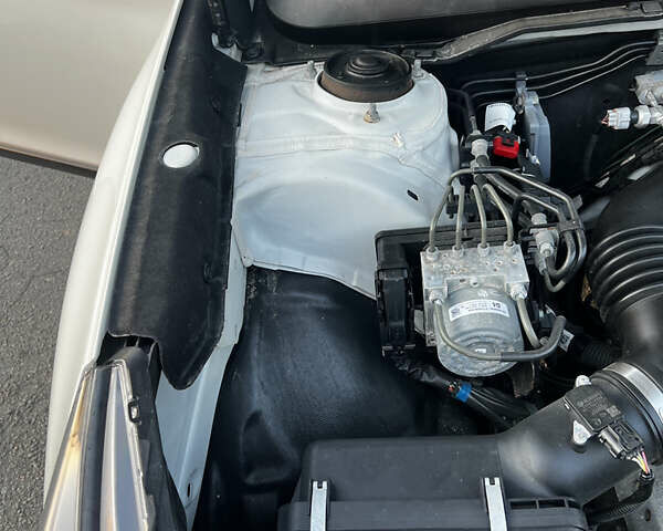 Білий Субару Аутбек, об'ємом двигуна 2.5 л та пробігом 176 тис. км за 14999 $, фото 34 на Automoto.ua