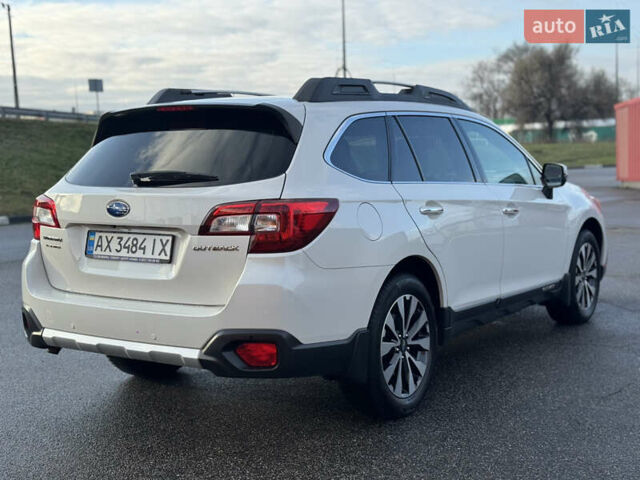 Білий Субару Аутбек, об'ємом двигуна 2.5 л та пробігом 142 тис. км за 16000 $, фото 5 на Automoto.ua