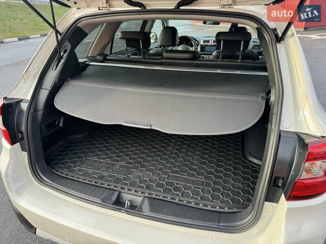 Білий Субару Аутбек, об'ємом двигуна 2.5 л та пробігом 142 тис. км за 16000 $, фото 15 на Automoto.ua