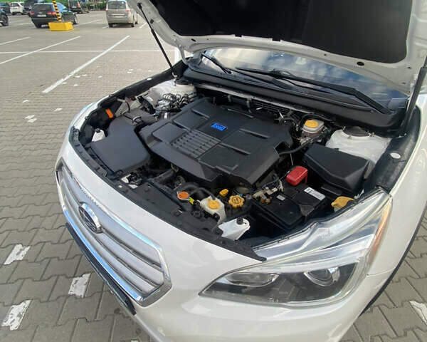 Белый Субару Аутбек, объемом двигателя 3.63 л и пробегом 158 тыс. км за 16200 $, фото 37 на Automoto.ua