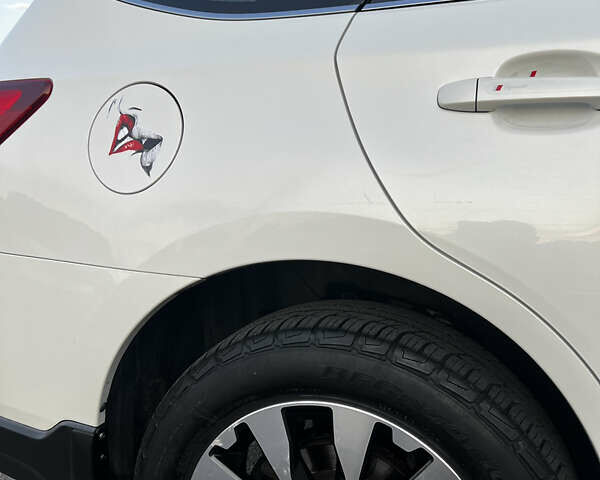 Білий Субару Аутбек, об'ємом двигуна 2.5 л та пробігом 176 тис. км за 14999 $, фото 53 на Automoto.ua