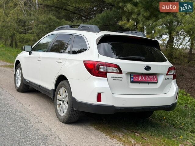 Білий Субару Аутбек, об'ємом двигуна 2.5 л та пробігом 139 тис. км за 13300 $, фото 28 на Automoto.ua
