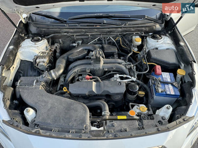 Білий Субару Аутбек, об'ємом двигуна 2.5 л та пробігом 142 тис. км за 16000 $, фото 39 на Automoto.ua