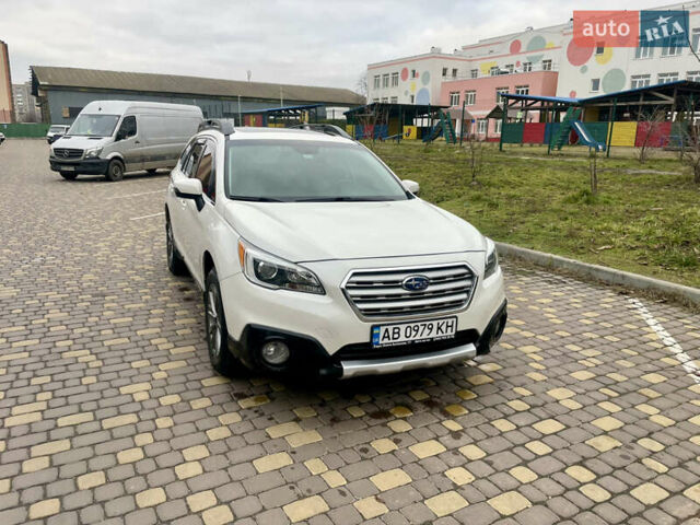Белый Субару Аутбек, объемом двигателя 2.46 л и пробегом 170 тыс. км за 16500 $, фото 4 на Automoto.ua