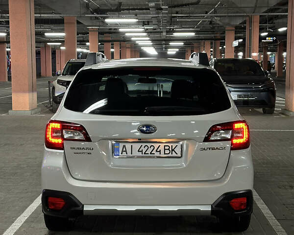 Белый Субару Аутбек, объемом двигателя 2.5 л и пробегом 197 тыс. км за 18000 $, фото 19 на Automoto.ua