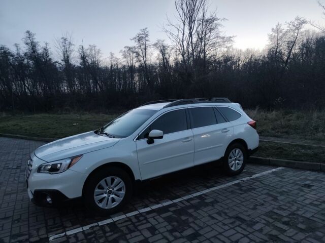 Белый Субару Аутбек, объемом двигателя 2.5 л и пробегом 133 тыс. км за 14700 $, фото 10 на Automoto.ua